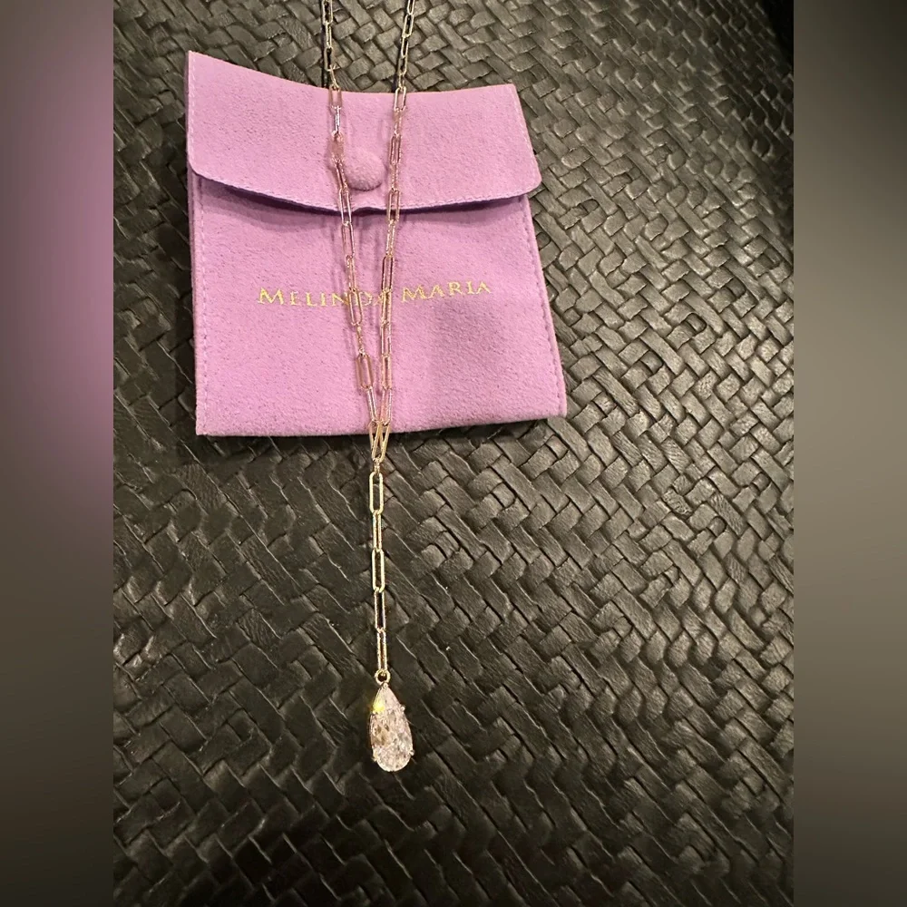 Baby Samantha Teardrop Lariat Necklace
Gold|White Diamondettes - Picture 3 of 5